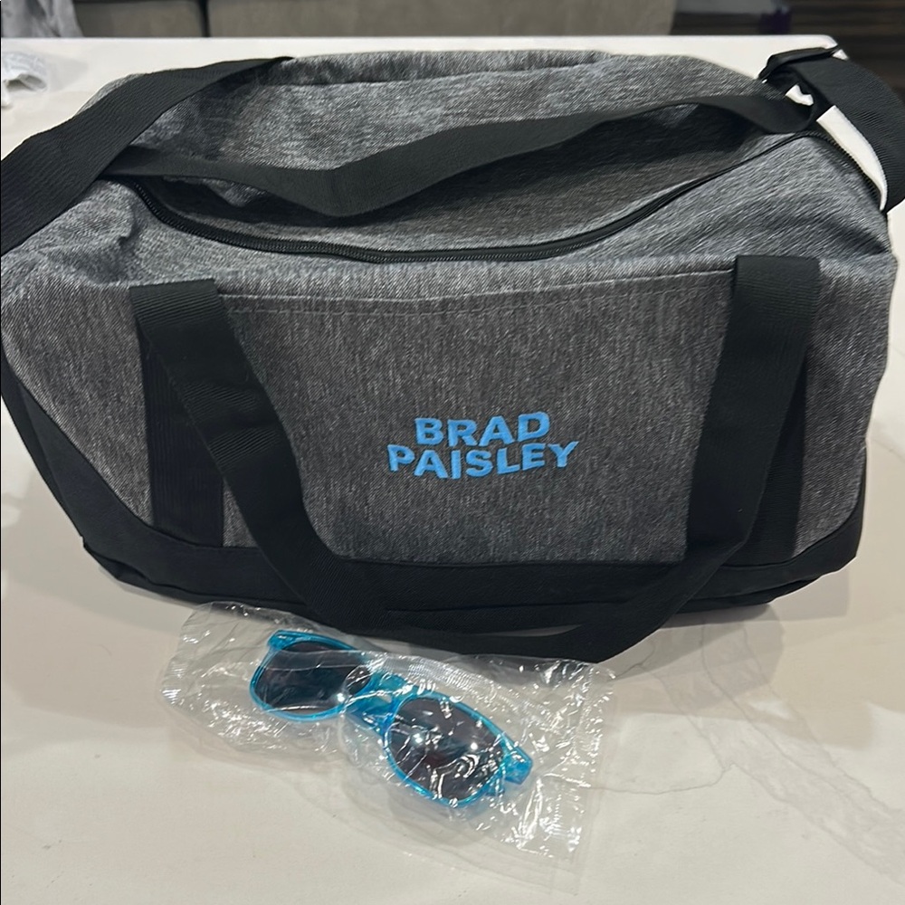 NEW Brad Paisley concert duffle bag & sunglasses with Durable Fabric gray/black